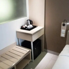 Отель Swiss-Belinn Legian 3* Улучшенный номер с различными типами кроватей фото 12