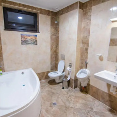 Отель Mineral Village Villas Болгария, Димитровград - отзывы, цены и фото номеров - забронировать отель Mineral Village Villas онлайн ванная