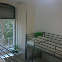 Marques Gardens Hostel Лиссабон балкон