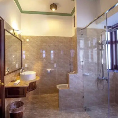 Отель Hoi An Riverside Resort & Spa 4* Улучшенный номер с различными типами кроватей фото 8