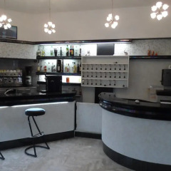 Hotel La Dolce Vita гостиничный бар