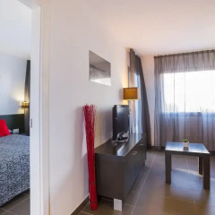 Отель Migjorn Ibiza Suites & Spa 4* Люкс с различными типами кроватей фото 11