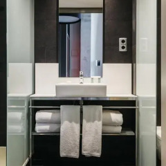 Апартаменты Barcelona Apartment Republica Улучшенные апартаменты с двуспальной кроватью фото 8