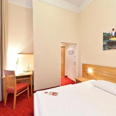 Novum Hotel Gates Berlin Charlottenburg 3* Стандартный номер с двуспальной кроватью фото 3