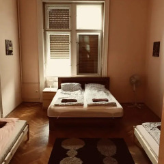 Отель Adam's Flat комната для гостей фото 3