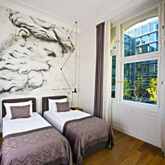 Отель Golden Crown 4* Улучшенный номер с двуспальной кроватью фото 10