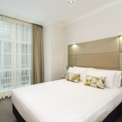 Отель Clarion Suites Gateway Люкс с различными типами кроватей фото 2
