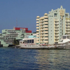 Отель Interhotel Pomorie Болгария, Поморие - 2 отзыва об отеле, цены и фото номеров - забронировать отель Interhotel Pomorie онлайн пляж фото 2