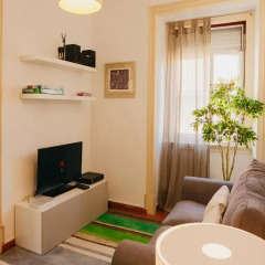 Отель Traveling To Lisbon Alfama Apartments Португалия, Лиссабон - отзывы, цены и фото номеров - забронировать отель Traveling To Lisbon Alfama Apartments онлайн комната для гостей фото 2