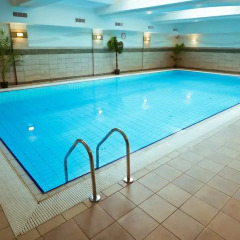 Отель Holiday Club Heviz Венгрия, Хевиз - отзывы, цены и фото номеров - забронировать отель Holiday Club Heviz онлайн бассейн