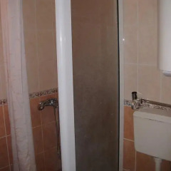 Апартаменты Apartment and Guest Rooms Limextour Поморие ванная