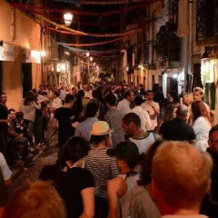 Отель Feels Like Home - Central Flat in Bairro Alto Португалия, Лиссабон - отзывы, цены и фото номеров - забронировать отель Feels Like Home - Central Flat in Bairro Alto онлайн развлечения