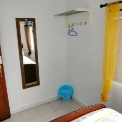 Lisbon Cosy Hostel Стандартный номер с двуспальной кроватью (общая ванная комната) фото 7