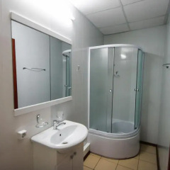 Гостиница Guest House Dom Okhotnika в Ростове Великом отзывы, цены и фото номеров - забронировать гостиницу Guest House Dom Okhotnika онлайн Ростов Великий ванная