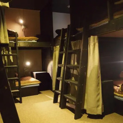 Fukuoka Hana Hostel Кровать в общем номере фото 6