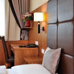 Carlton Hotel Budapest 4* Стандартный номер фото 7