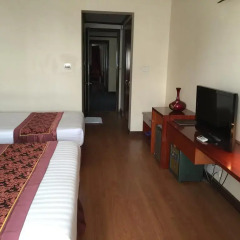 Blue Sky Halong Hotel 2* Номер Делюкс с различными типами кроватей фото 10