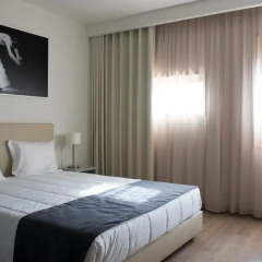 Porto Coliseum Hotel 3* Люкс с различными типами кроватей фото 4