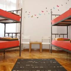 Time Hostel Кровать в общем номере с двухъярусной кроватью фото 9