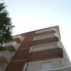 Hotel Little Римини