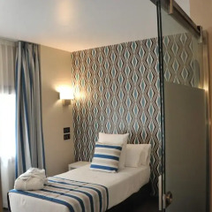 Hotel Ronda Lesseps 4* Стандартный номер с различными типами кроватей фото 13