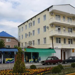 Гостиница Азалия Стандартный семейный номер с двуспальной кроватью фото 9