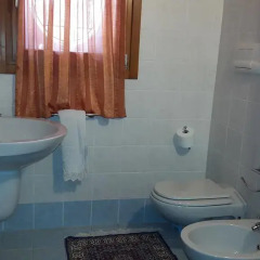 Апартаменты Garda Resort Apartment Манерба-дель-Гарда ванная