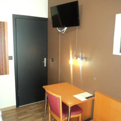 Albert Hotel 2* Стандартный номер фото 4