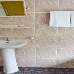 Отель Kata Palace Phuket Таиланд, Пхукет - отзывы, цены и фото номеров - забронировать отель Kata Palace Phuket онлайн ванная фото 2
