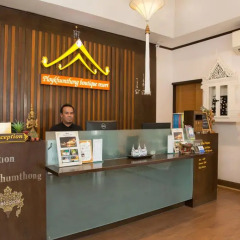 Отель Ploy Khumthong Boutique Resort Бангкок интерьер отеля фото 3
