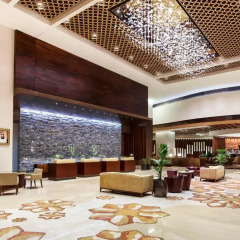 Отель Swissôtel Al Ghurair Dubai (ex.Al Ghurair Arjaan by Rotana) ОАЭ, Дубай - отзывы, цены и фото номеров - забронировать отель Swissôtel Al Ghurair Dubai (ex.Al Ghurair Arjaan by Rotana) онлайн интерьер отеля фото 2