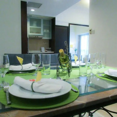 Апартаменты Orange Grove Service Apartment by ST Residences питание