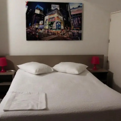 Отель Oporto Boutique Guest House Люкс с различными типами кроватей фото 4