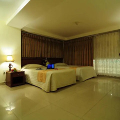 Phuoc Loc Tho 2 Hotel 2* Улучшенный номер с различными типами кроватей