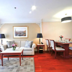 Отель Centre Point Sukhumvit 10 4* Представительский люкс с различными типами кроватей фото 3