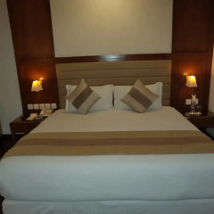 Отель Mapple Emerald 3* Номер Делюкс с различными типами кроватей фото 4