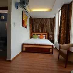 The Artisan Lakeview Hotel сейф в номере