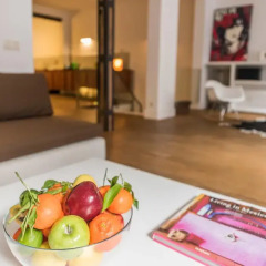 Отель Chic Rentals Plaza Santa Ana в номере