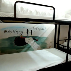 Ha Long Happy Hostel - Adults Only Кровать в общем номере с двухъярусной кроватью фото 3