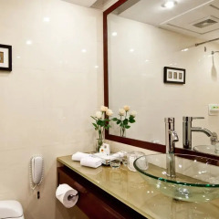 Rosedale Hotel and Suites Guangzhou 3* Представительский люкс с разными типами кроватей фото 2