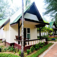 Отель Southern Lanta Resort 3* Улучшенный номер с различными типами кроватей