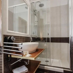 Отель LUXURY APARTMENT Sant'Angelo Design&Art Италия, Рим - отзывы, цены и фото номеров - забронировать отель LUXURY APARTMENT Sant'Angelo Design&Art онлайн ванная фото 2