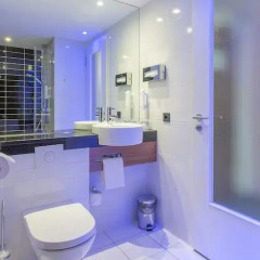 Отель Holiday Inn Express Neunkirchen 3* Стандартный номер фото 6