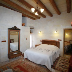 Sofa Hotel 3* Стандартный семейный номер с двуспальной кроватью фото 3