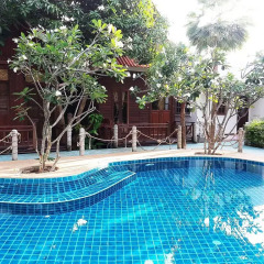 Отель Deeden Pattaya Resort 3* Бунгало Делюкс с различными типами кроватей фото 6