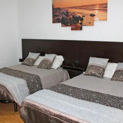 Отель Residencial Dom Duarte I 3* Стандартный семейный номер разные типы кроватей фото 4