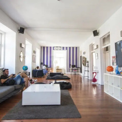 Отель Hostal Equity Point Lisboa Лиссабон комната для гостей фото 3
