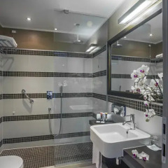 Отель Ramada Plaza Milan 4* Стандартный номер фото 5