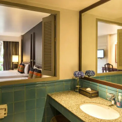 Отель Phuket Orchid Resort and Spa 4* Стандартный семейный номер с разными типами кроватей