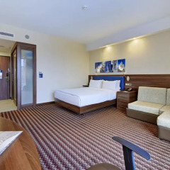 Гостиница Hampton by Hilton Волгоград Профсоюзная 4* Стандартный номер с различными типами кроватей фото 18